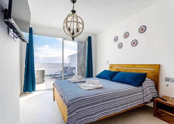 Monterey House בית נופש פלאיה בלנקה