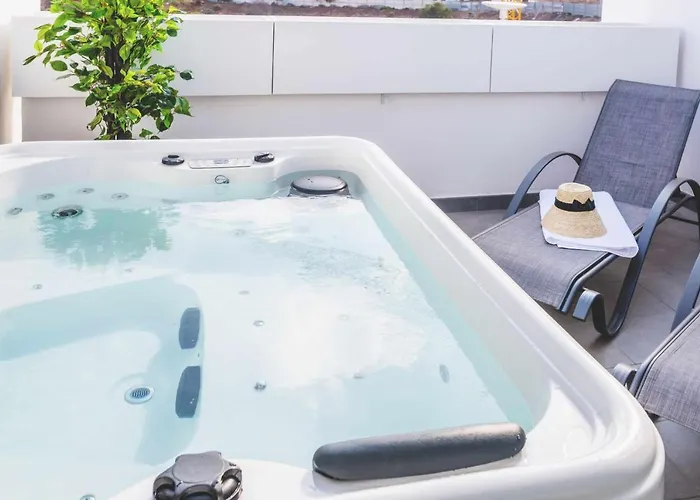 בית נופש Monterey House