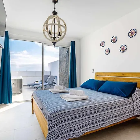 Monterey House בית נופש פלאיה בלנקה