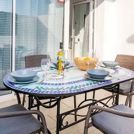 Feriehus Monterey House *