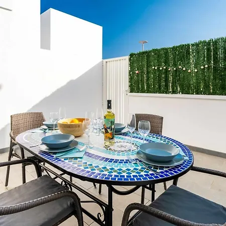 بيت للعطل Monterey House *